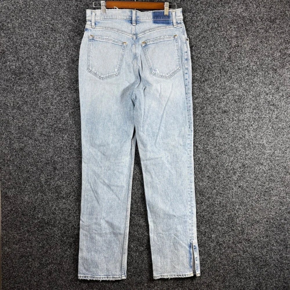 Abercrombie & Fitch‎ 90s Straight Ultra High Rise Light Wash Jeans Size 29 8R